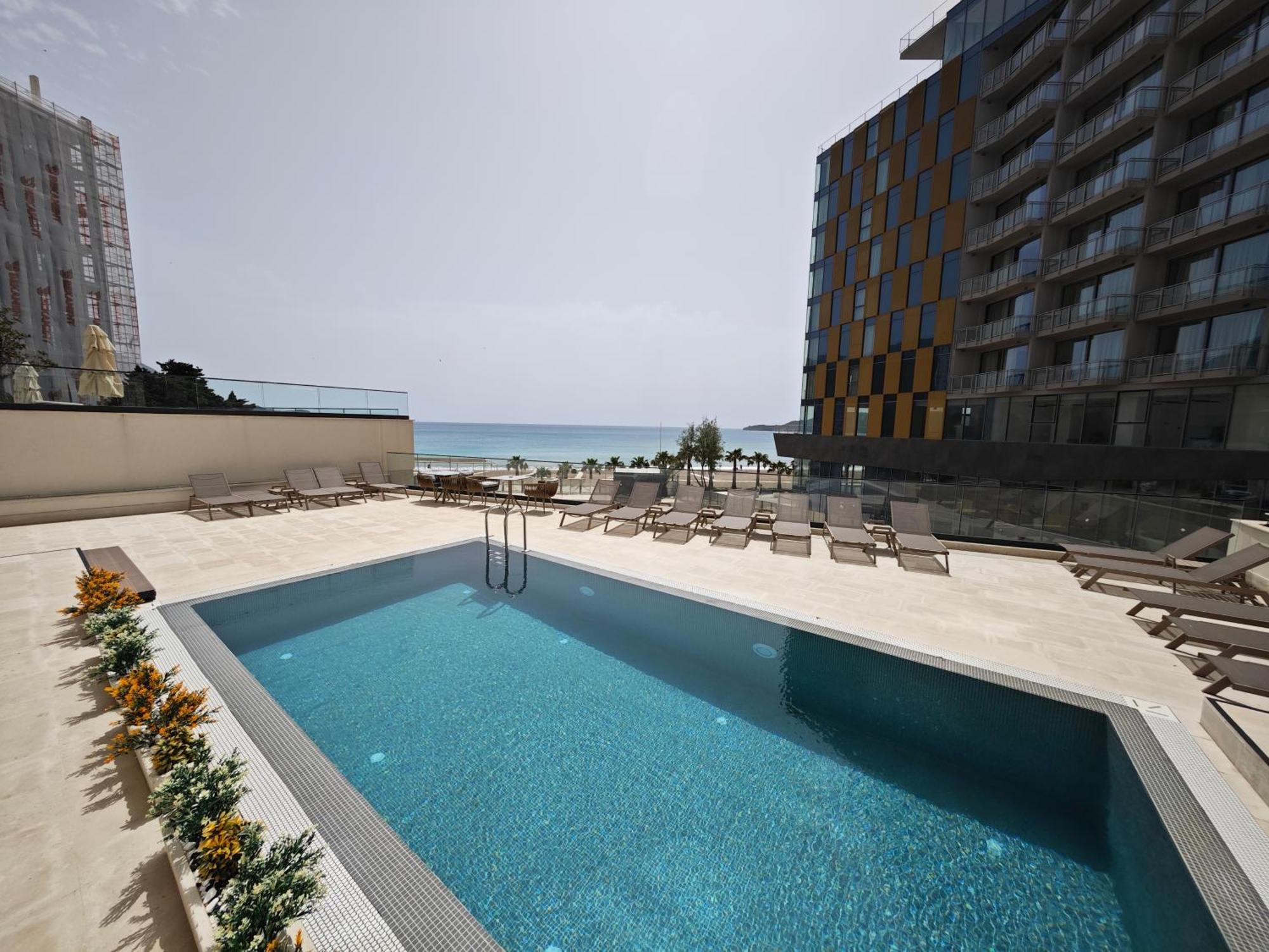 Invictus Hotel Budva Eksteriør bilde