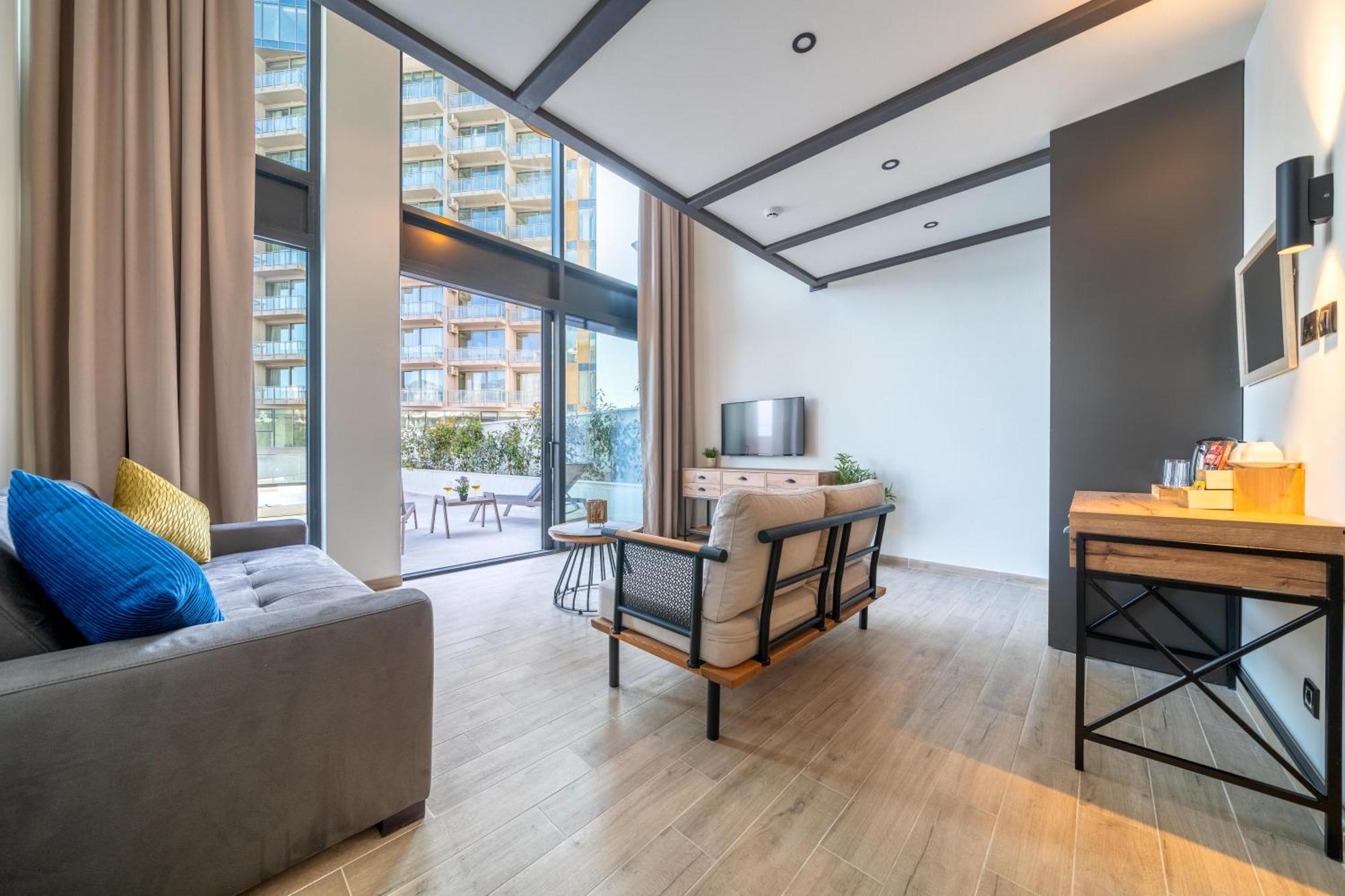 Invictus Hotel Budva Eksteriør bilde